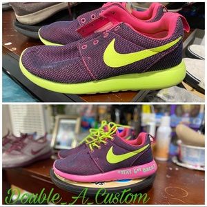 Nike runner shoes